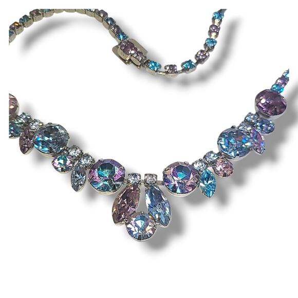 Vintage Weiss Signed Aurora Borealis Rhinestone Statement Necklace Blue Purple - Picture 5 of 10